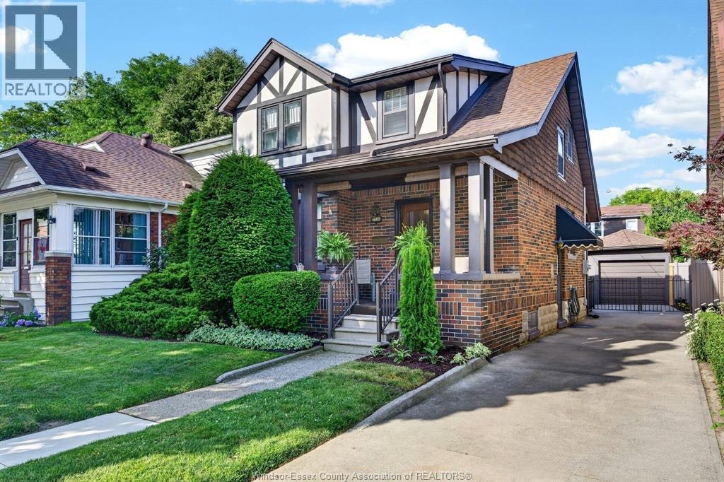 2333 Chilver, Windsor, ON, N8W 2V6