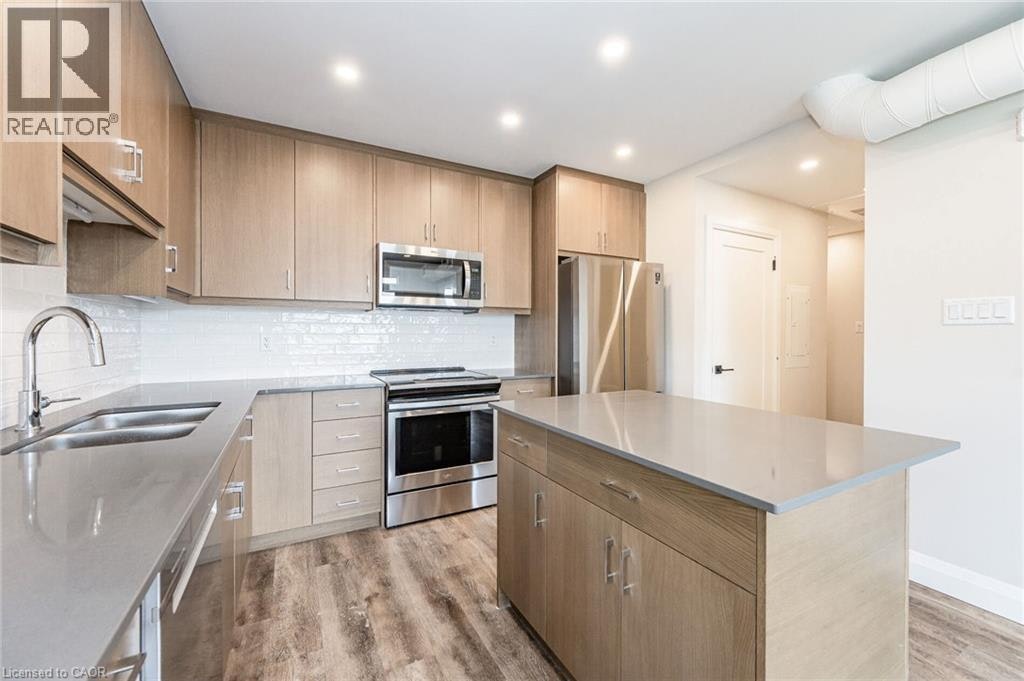 103-72 Erb Street E, Waterloo, ON, N2J 1L8 - 3