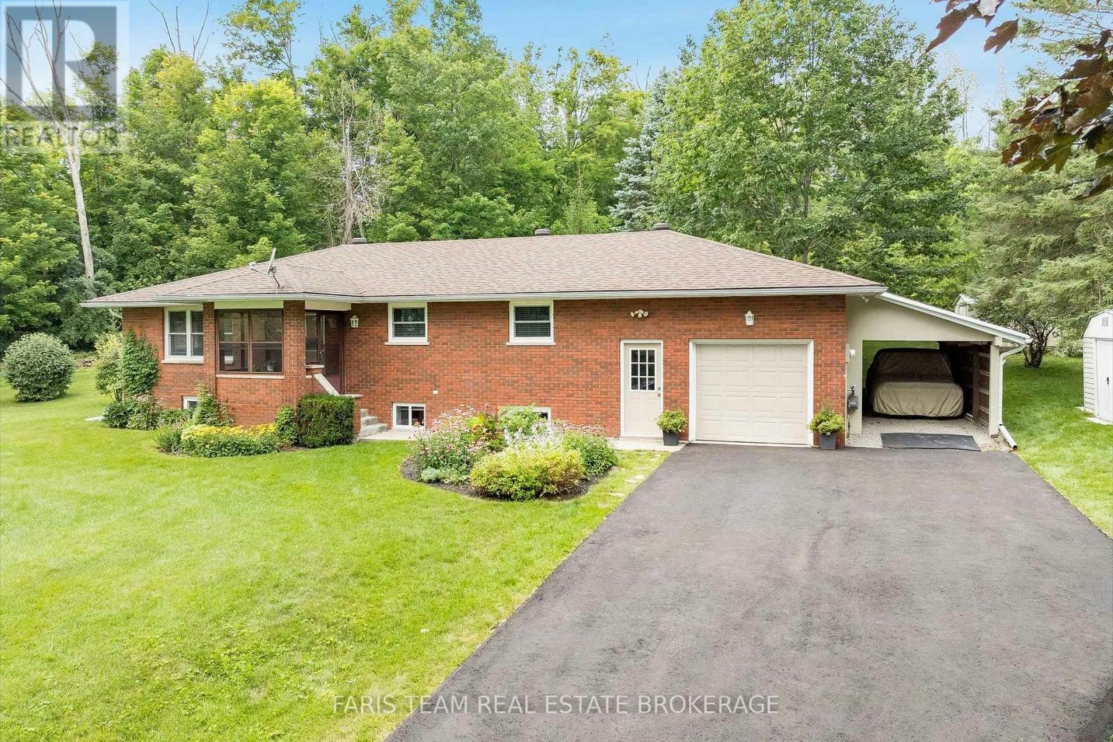182 Moon Point Drive, Oro-Medonte, ON, L3V 0R8