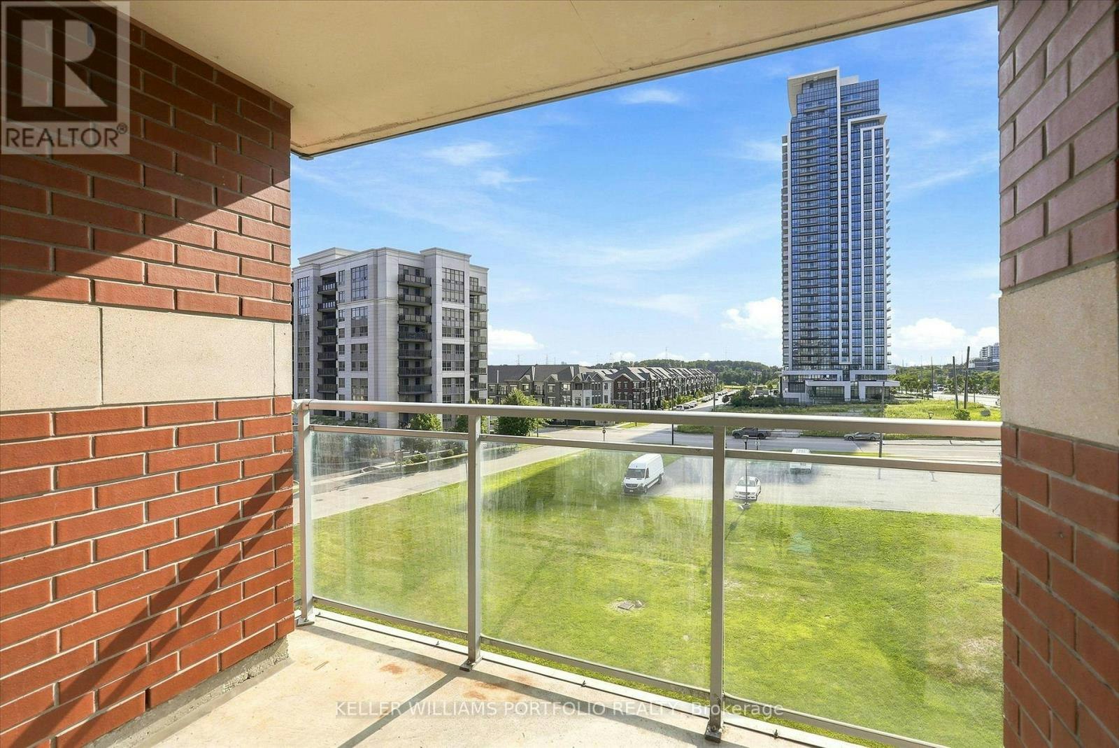 607-48 Suncrest Boulevard, Markham, ON, L3T 7Y5 - 27