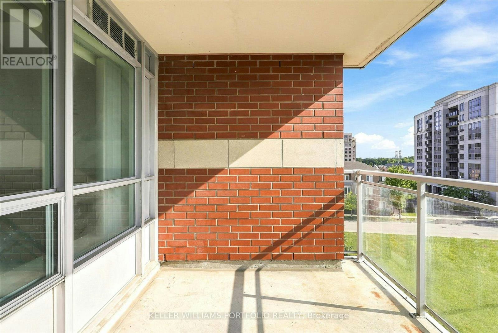 607-48 Suncrest Boulevard, Markham, ON, L3T 7Y5 - 26