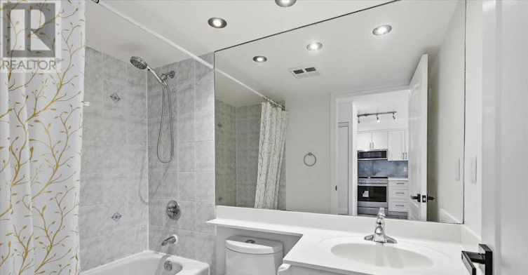 607-48 Suncrest Boulevard, Markham, ON, L3T 7Y5 - 24