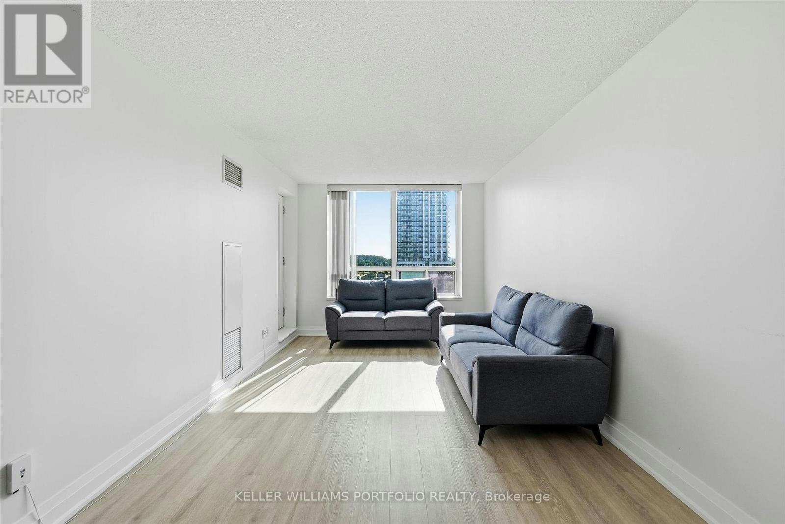 607-48 Suncrest Boulevard, Markham, ON, L3T 7Y5 - 15