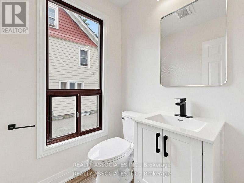6058 Culp Street, Niagara Falls, ON, L2G 2B7 - 20
