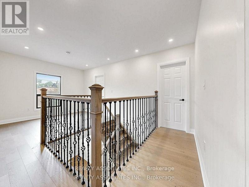 6058 Culp Street, Niagara Falls, ON, L2G 2B7 - 22