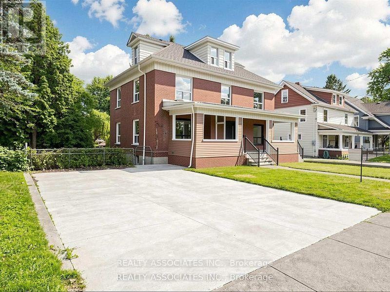 6058 Culp Street, Niagara Falls, ON, L2G 2B7 - 2