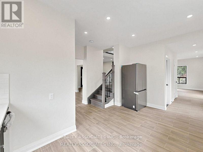 6058 Culp Street, Niagara Falls, ON, L2G 2B7 - 7