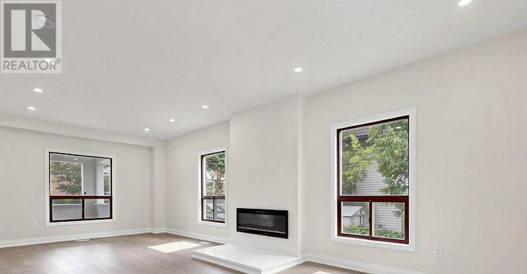 6058 Culp Street, Niagara Falls, ON, L2G 2B7 - 6