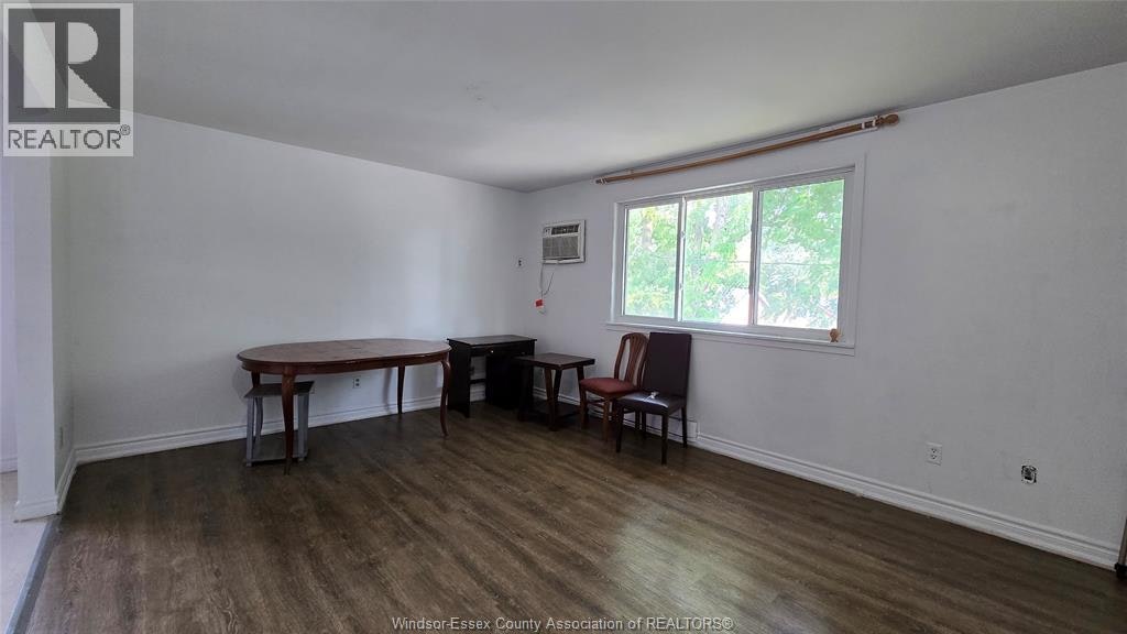 5-3254 Millen Street, Windsor, ON, N9C 1S9 - 2