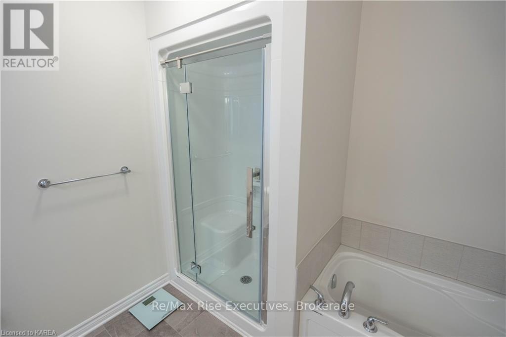 1673 Brookedayle Avenue, Kingston, ON, K7P 0T1 - 24