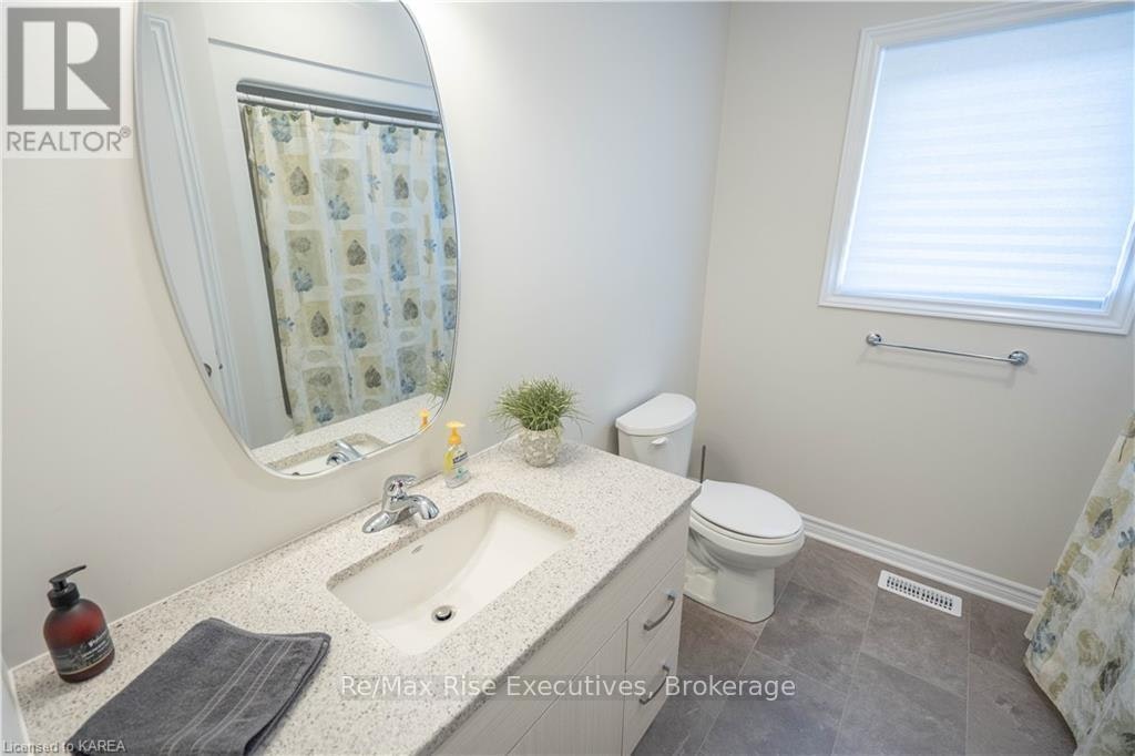 1673 Brookedayle Avenue, Kingston, ON, K7P 0T1 - 26