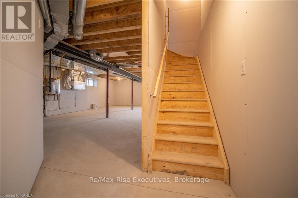 1673 Brookedayle Avenue, Kingston, ON, K7P 0T1 - 35