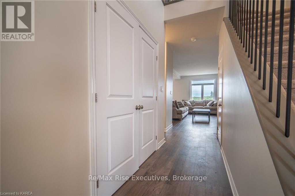 1673 Brookedayle Avenue, Kingston, ON, K7P 0T1 - 6