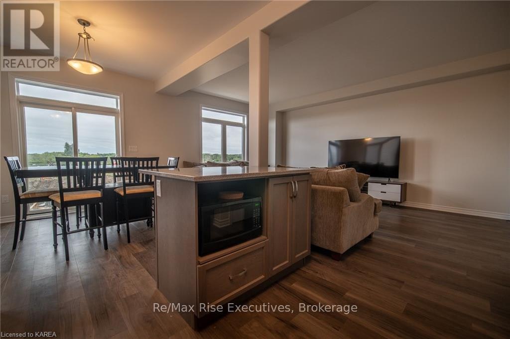 1673 Brookedayle Avenue, Kingston, ON, K7P 0T1 - 12