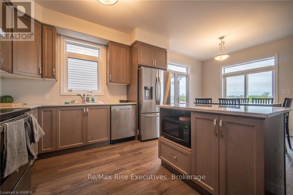 1673 Brookedayle Avenue, Kingston, ON, K7P 0T1 - 11