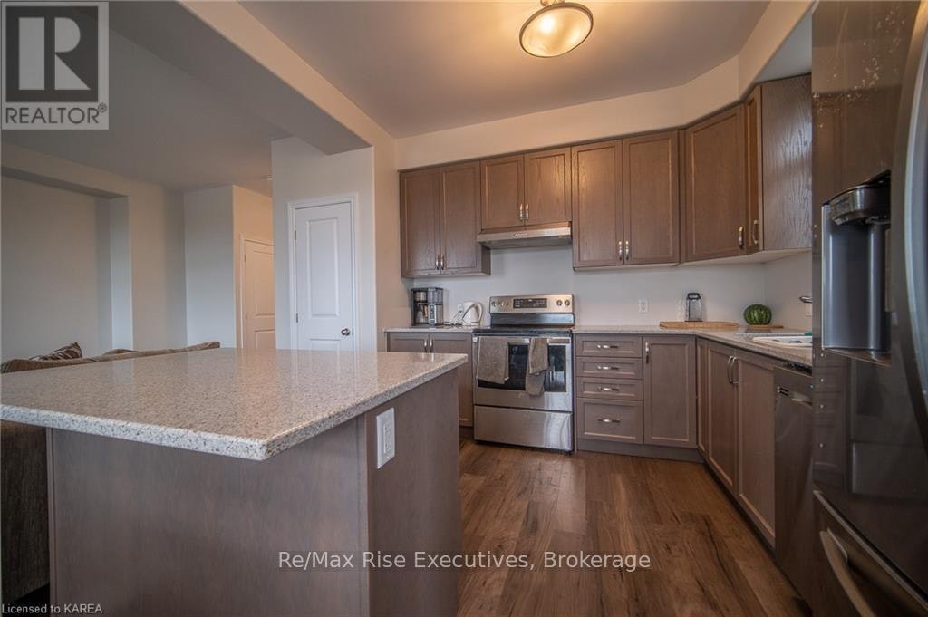 1673 Brookedayle Avenue, Kingston, ON, K7P 0T1 - 9