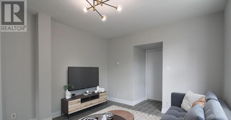 3-291 Stewart Street, Peterborough, ON, K9J 3N2 - 3