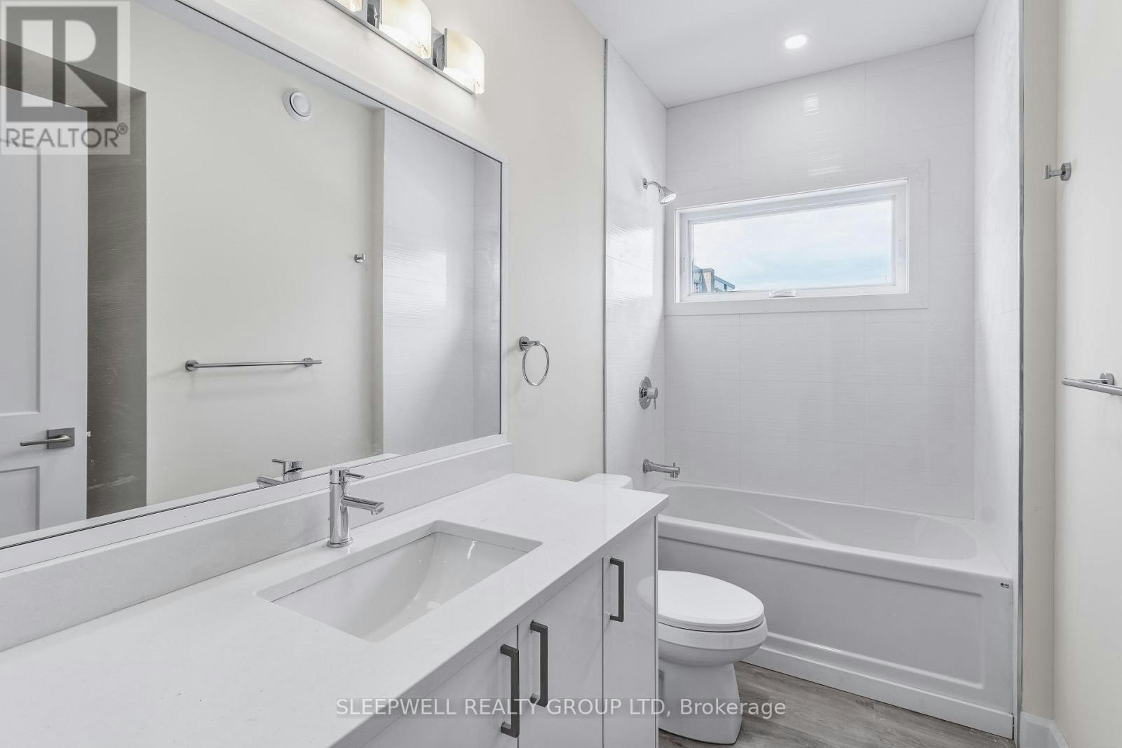 403-370 Cambridge Street N, Ottawa, ON, K1R 7B7 - 12