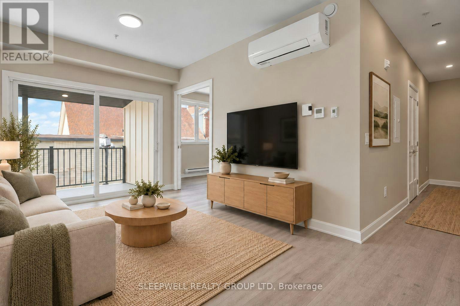 304-370 Cambridge Street N, Ottawa, ON, K1R 7B7 - 4
