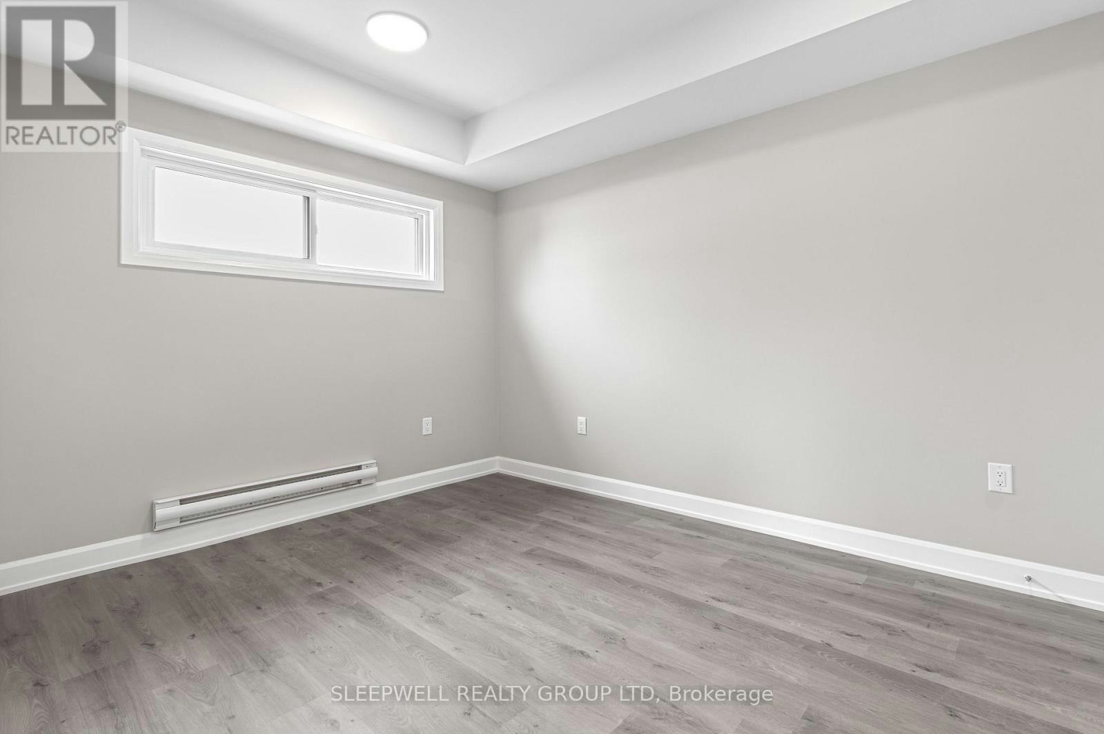 303-370 Cambridge Street N, Ottawa, ON, K1R 7B7 - 11
