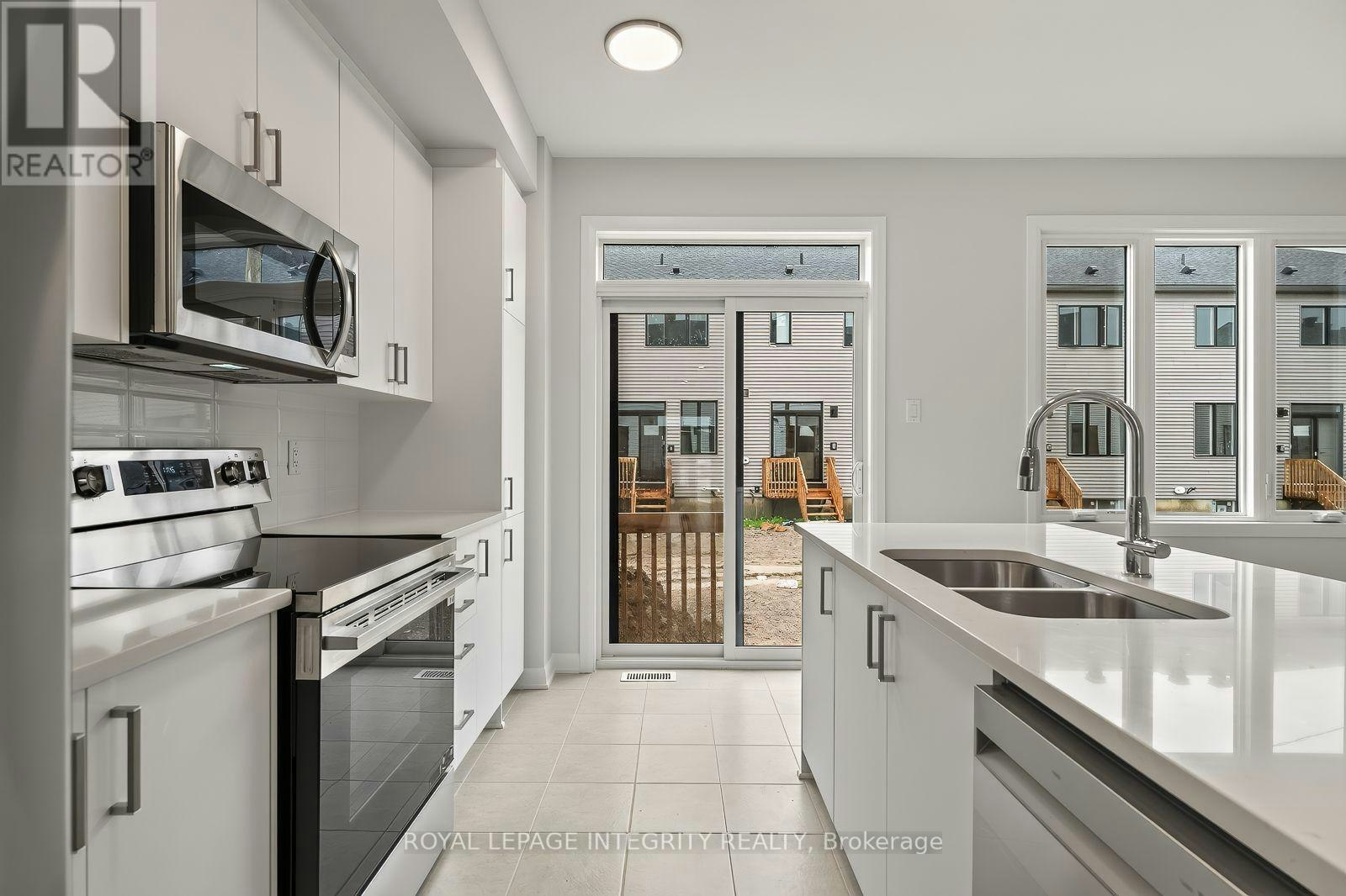 740 Tadpole Crescent, Ottawa, ON, K2J 7N1 - 11