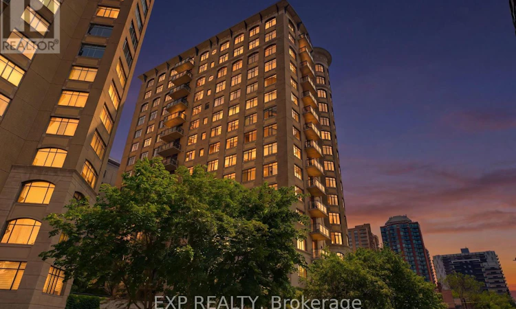 905-95 Bronson Avenue