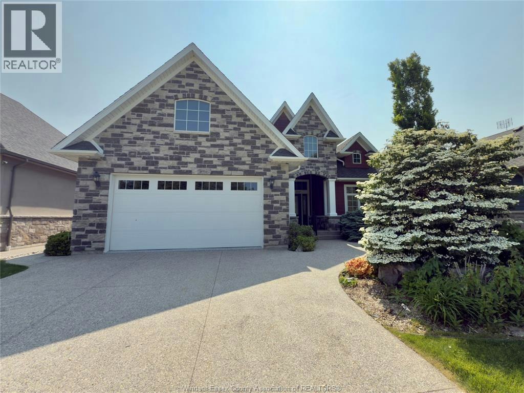 33 Montego Bay Crescent, Kingsville, ON, N9Y 4E7