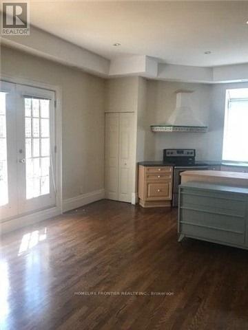4-17 Teddington Park Avenue S, Toronto, ON, M4N 2C4 - 9