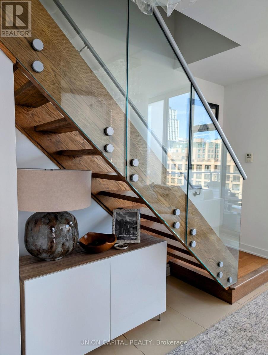 608-3 Market Street, Toronto, ON, M5E 0A3 - 32