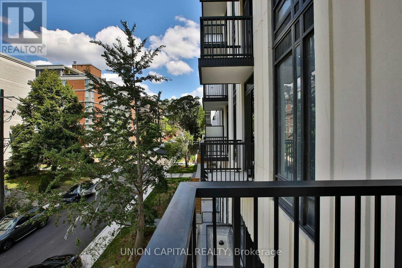 308-91 Montclair Avenue, Toronto, ON, M5P 0B1 - 21