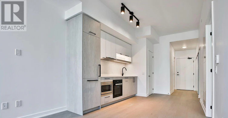 308-91 Montclair Avenue, Toronto, ON, M5P 0B1 - 12
