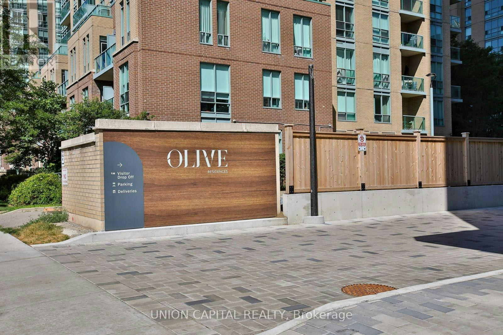 TH103-36 Olive Avenue, Toronto, ON, M6G 2R8 - 27
