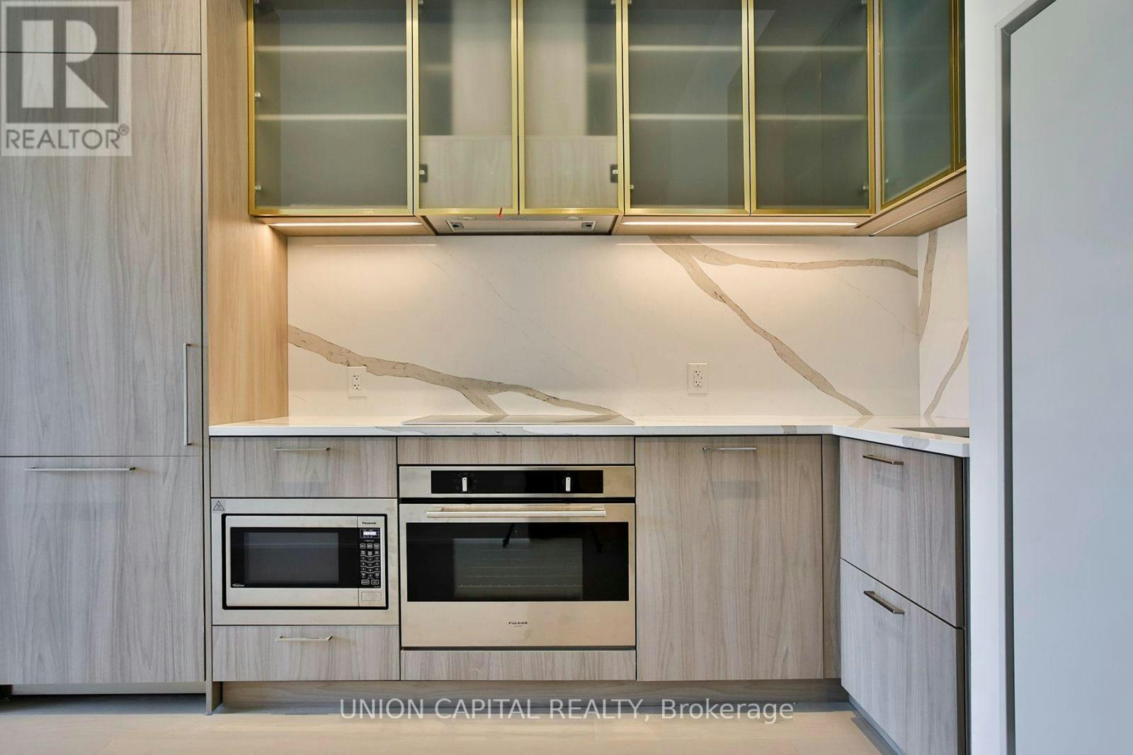 TH103-36 Olive Avenue, Toronto, ON, M6G 2R8 - 5