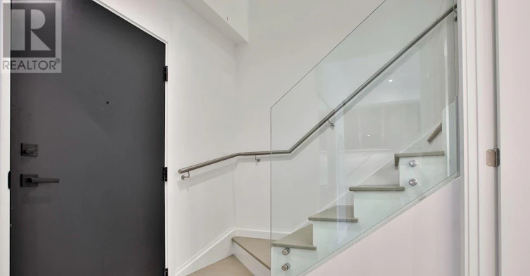 TH103-36 Olive Avenue, Toronto, ON, M6G 2R8 - 10