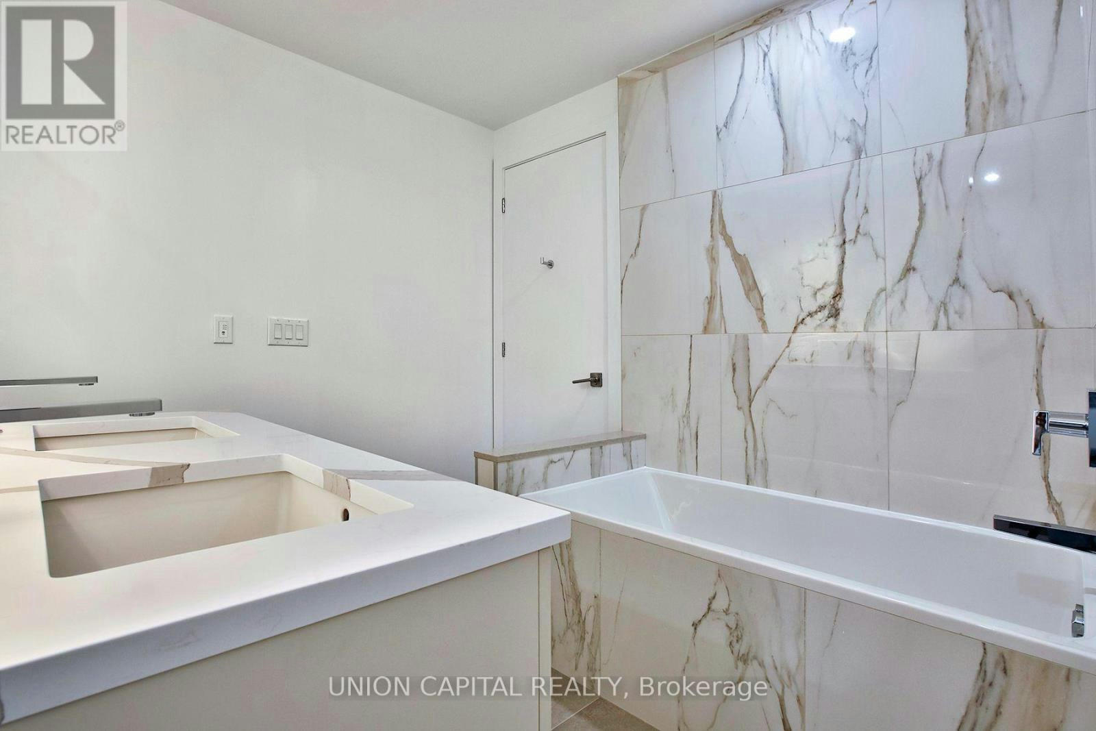 TH103-36 Olive Avenue, Toronto, ON, M6G 2R8 - 19