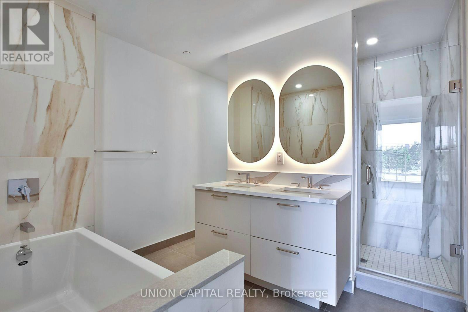 TH103-36 Olive Avenue, Toronto, ON, M6G 2R8 - 18