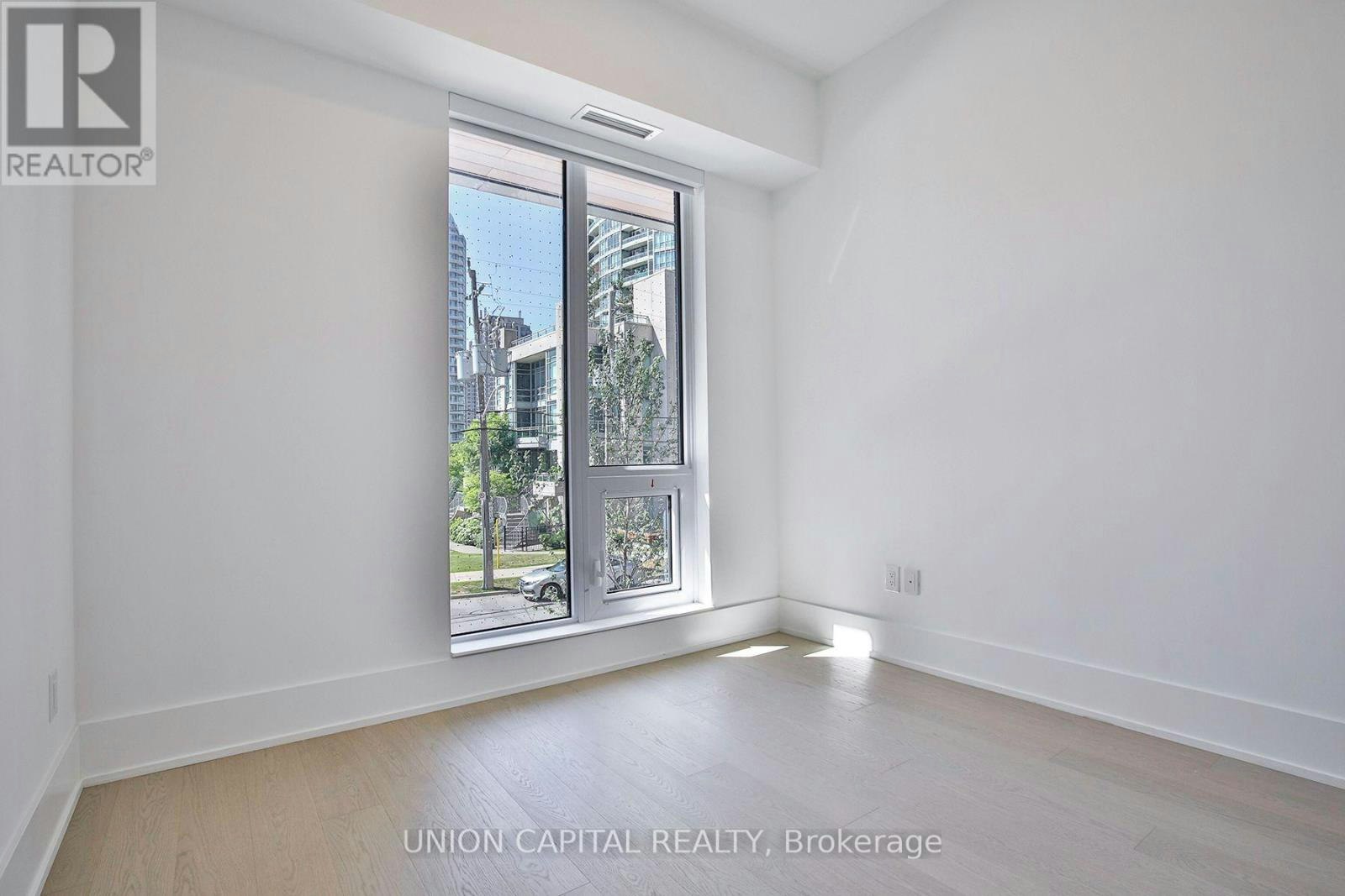 TH103-36 Olive Avenue, Toronto, ON, M6G 2R8 - 13