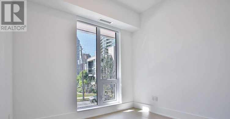 TH103-36 Olive Avenue, Toronto, ON, M6G 2R8 - 13