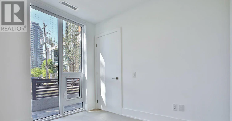 TH103-36 Olive Avenue, Toronto, ON, M6G 2R8 - 8