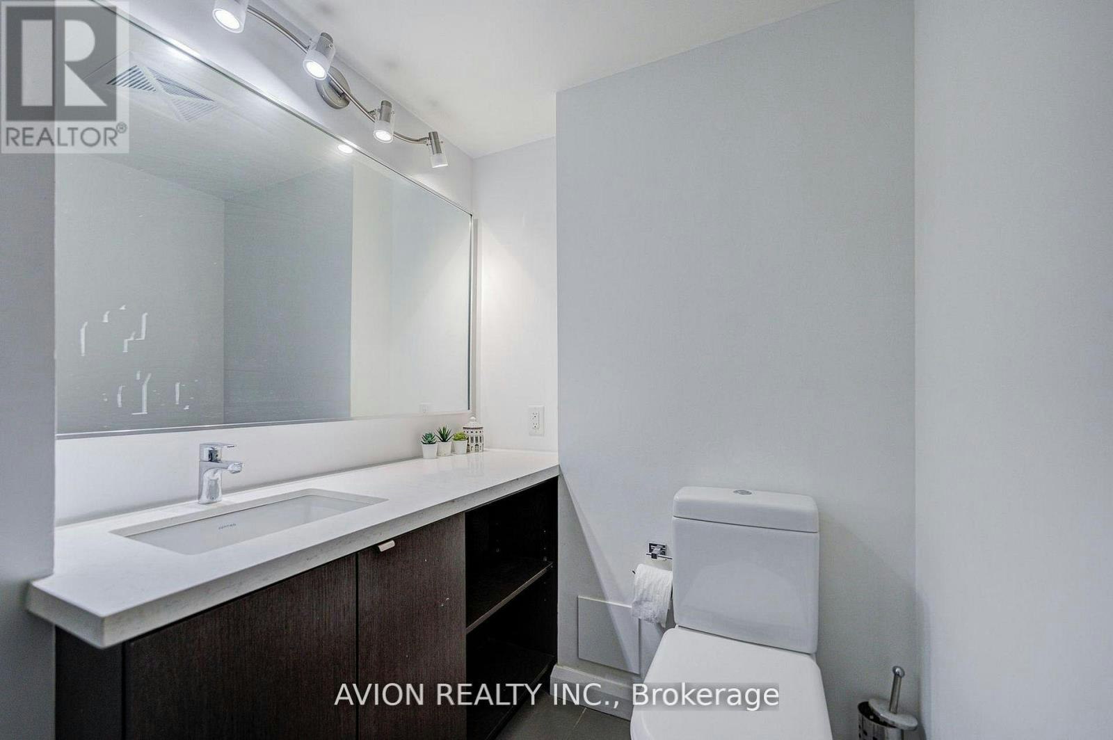 1920-155 Yorkville Avenue, Toronto, ON, M5R 0B4 - 14