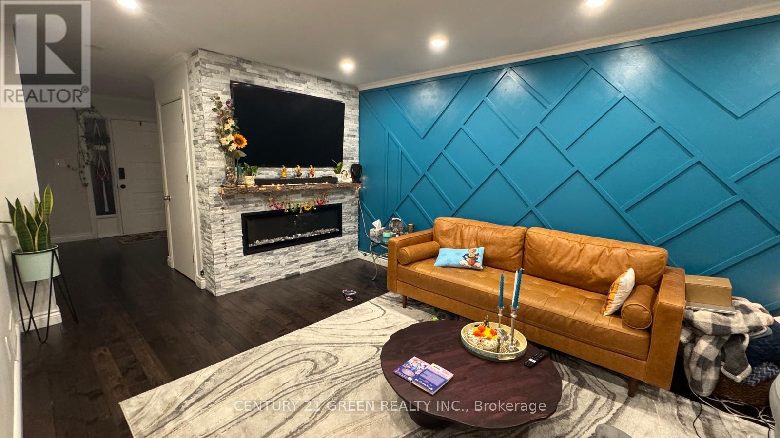 UPPER-415 Aztec Drive, Oshawa, ON, L1J 7T5 - 4