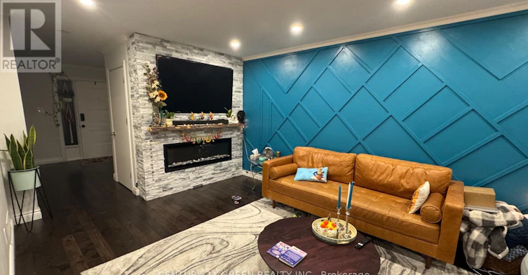 UPPER-415 Aztec Drive, Oshawa, ON, L1J 7T5 - 4
