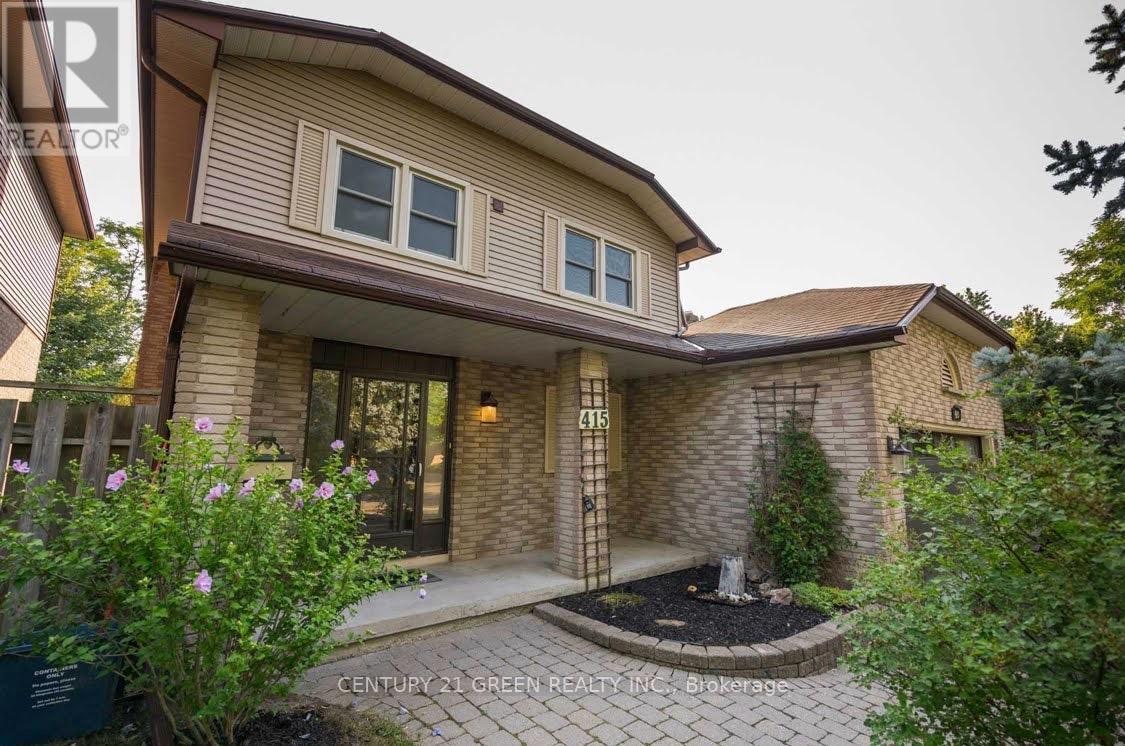 UPPER-415 Aztec Drive, Oshawa, ON, L1J 7T5 - 2