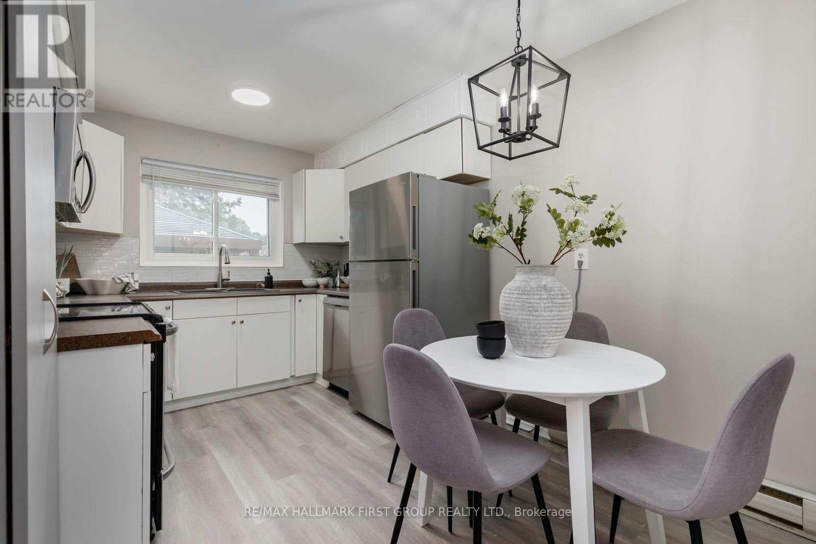 45-1300 Oxford Street, Oshawa, ON, L1J 6C5