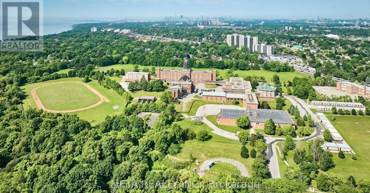 327-2799 Kingston Road, Toronto, ON, M1M 1N1 - 10