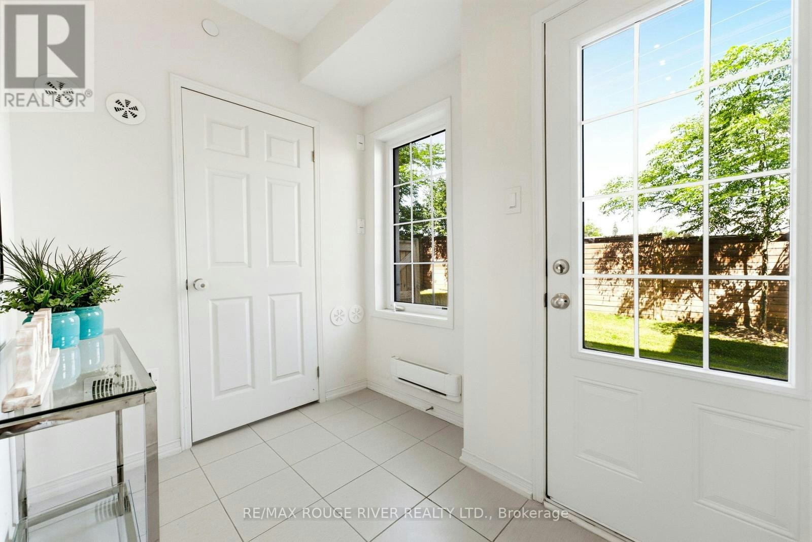 2669 Deputy Minister Path, Oshawa, ON, L1L 0M7 - 36