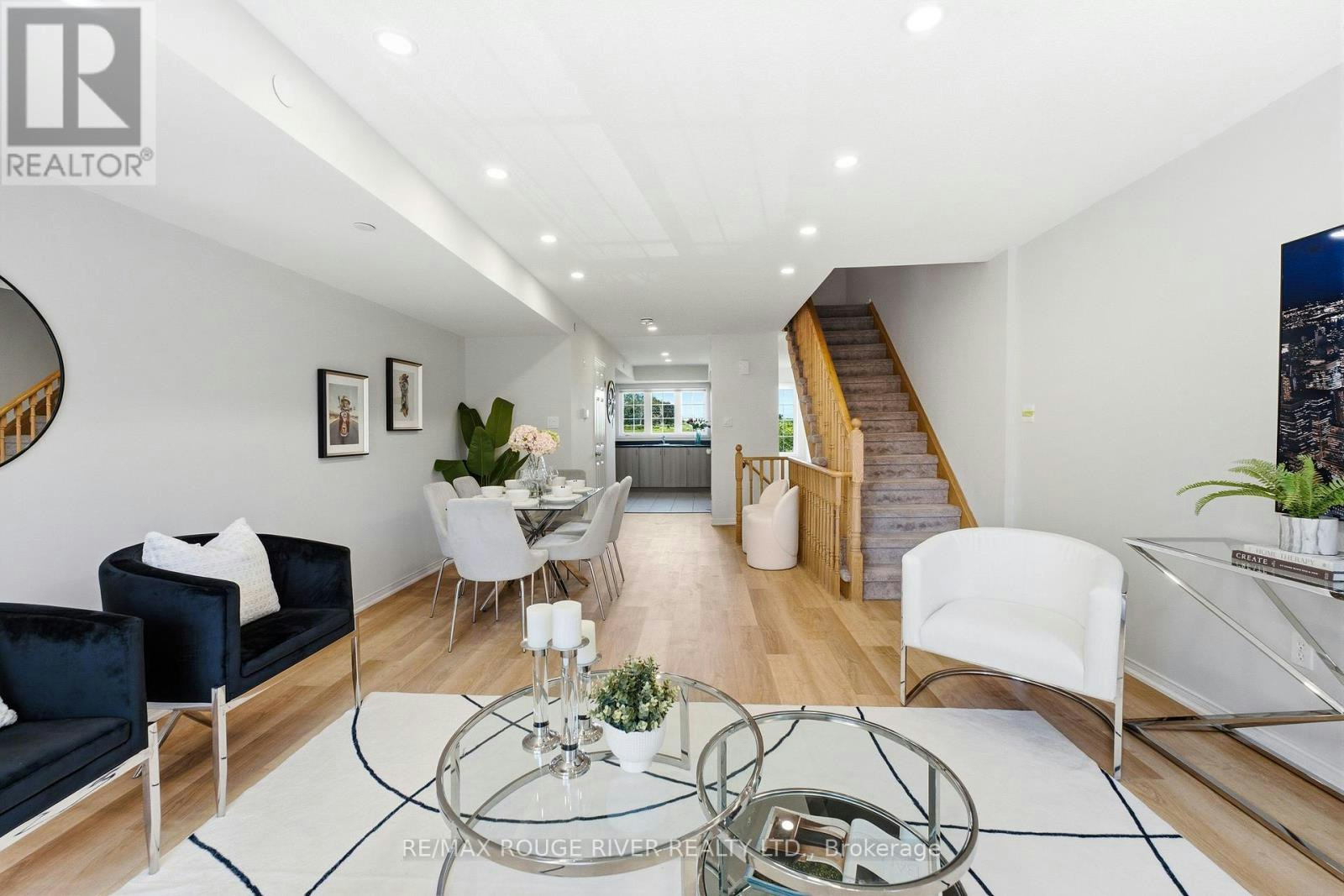 2669 Deputy Minister Path, Oshawa, ON, L1L 0M7 - 9
