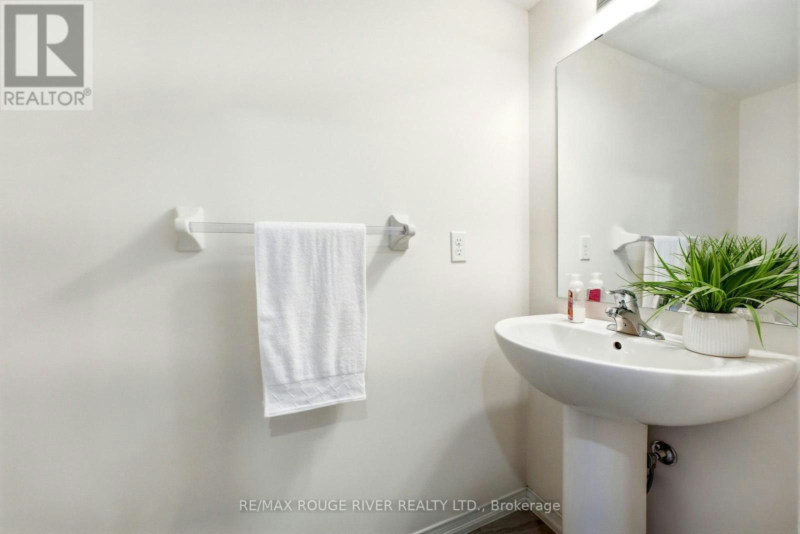 2669 Deputy Minister Path, Oshawa, ON, L1L 0M7 - 18