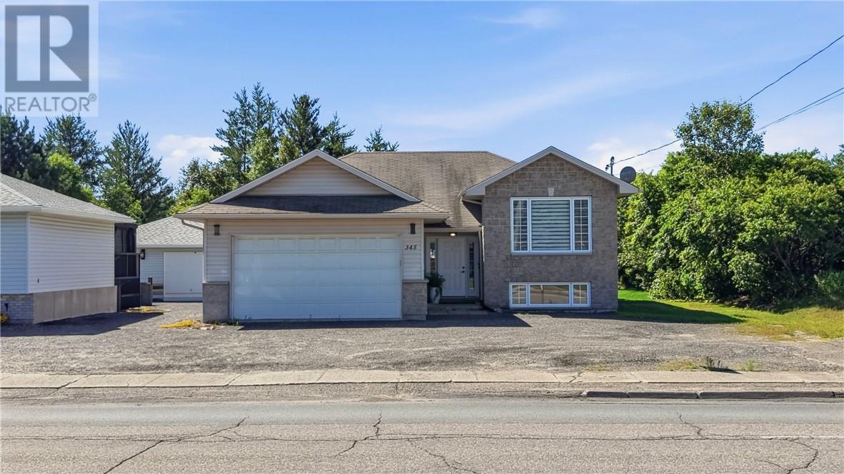 345 Cote Avenue, Greater Sudbury, ON, P3P 1M9
