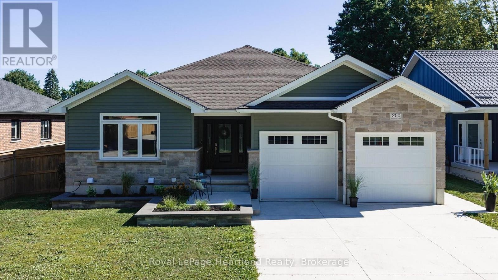 250 Wellington Street, Wingham, ON, N0M 1H0